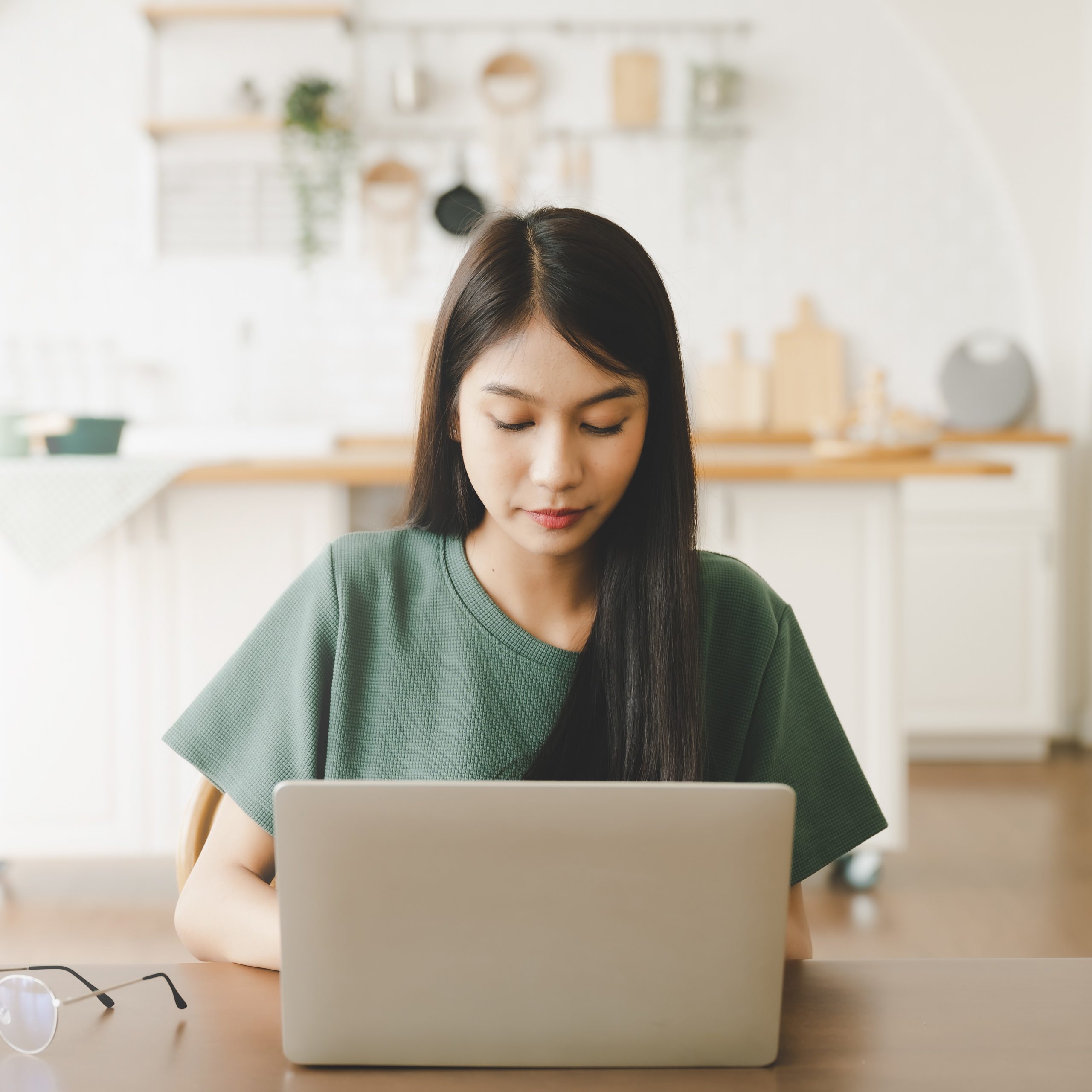 Woman searching online for "What is the first step for an abortion in Iowa?"