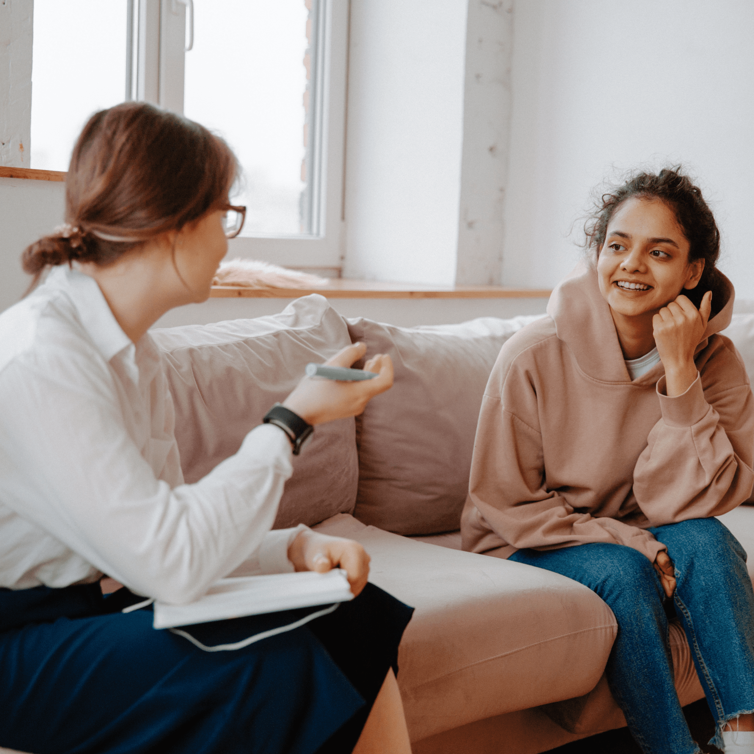 Two women talking about the differences between emergency contraception and the abortion pill